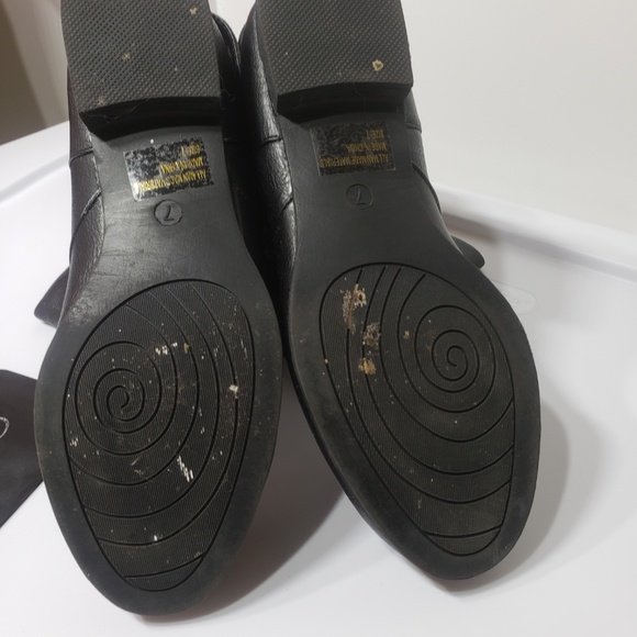 Wild Diva Lounge Black Fold Over Boots Buckle - Picture 4 of 5